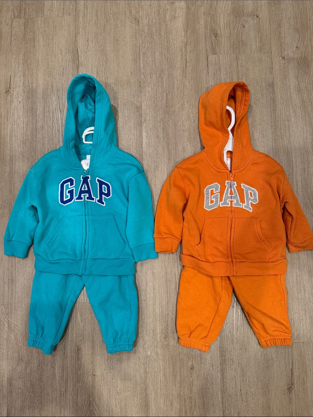 GAP Toddler Zip Hoodie & Sweatpants Set in Teal and Orange